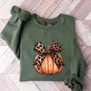 Retro Halloween Coquette Bow Spooky Mama Sweatshirt, Fall Pumpkin Coquette Bow Sweater, Fall Vibes Shirt, Fall Season Shirt, Halloween Tees