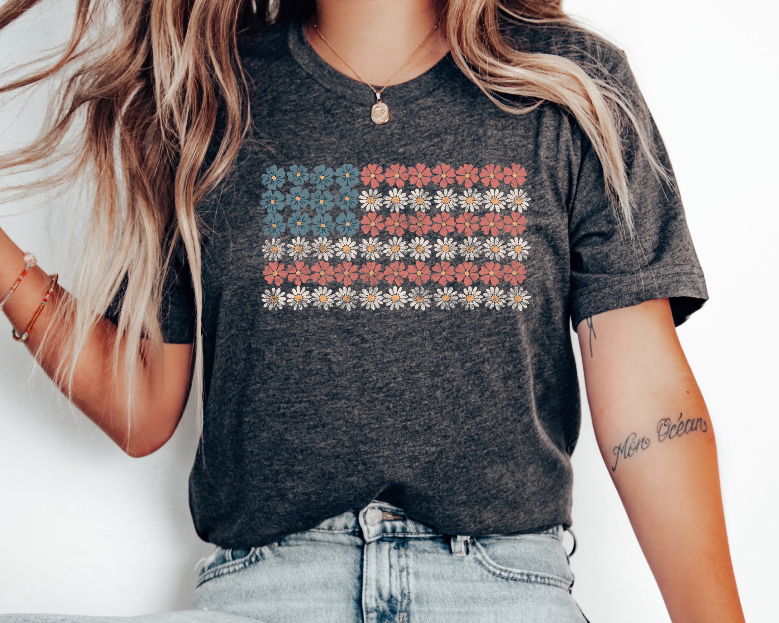 Retro American Flag Shirt, 4th of July Shirts, Womens Fourth of July Shirt, USA Graphic Tee, Patriotic Shirt, Independence Day Gift, USA Tee