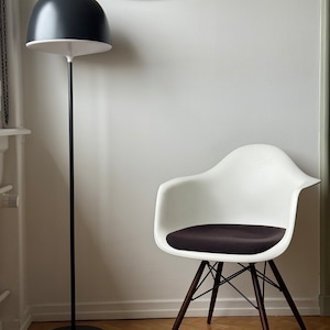 Daw Armchair Charles and Ray Eames Vitra