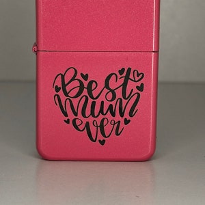 Personalised Best Mum Ever Love Heart mother&#39;s day gift custom engraved flip top lighter mom mum engraved pink or black lighter valentine&#39;s