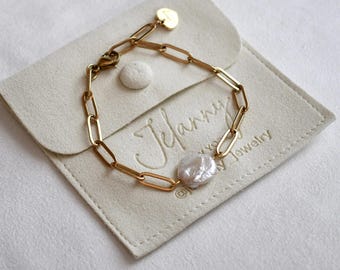 Freshwater pearl bracelet, Pearl  Chain bracelet, Wedding Jewelry, Wedding Bracelet for Bride, Casual Bracelet, Gift for Woman, elegant gift