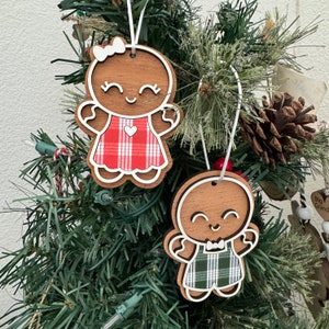 Mele Kalikimaka palaka gingerbread girl boy man ornament; Christmas tree ornament from Hawaii; Hawaiian Christmas; Red palaka; Green palaka