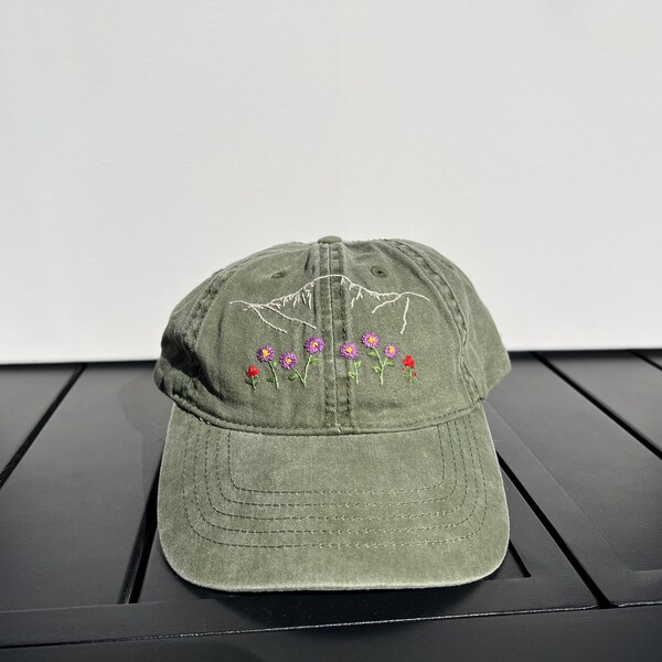 Vintage Wash Green Hand Embroidered Mountain Flower Baseball Hat