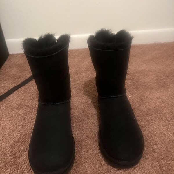 bailey bow sparkle uggs