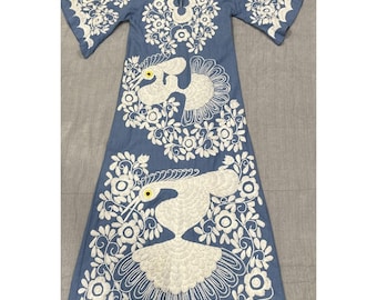 Vintage light blue Cotton Dress embroidered Peacock flowers tropical Sz 32 Beach