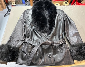 Upcycled Cropped Leather Trench Coat with Faux Fur Collar & Cuffs | Distressed Black Leather | Belted | Medium
