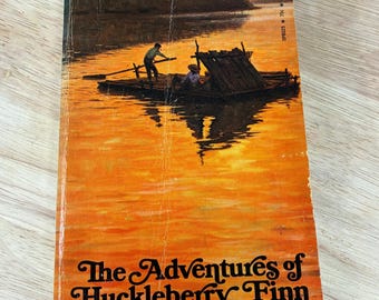 Vintage 1972 The Adventures of Huckleberry Finn Paperback | Mark Twain | Bantam Pathfinder Reader Copy