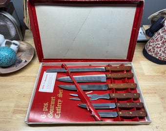 Vintage 1970s 6-Piece Gourmet Cutlery Set – Wagon Master XR-6 – Stainless Steel Knives in Original Box