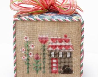 Blooming Frill by Heart in Hand Needleart - Cross Stitch Paper Pattern