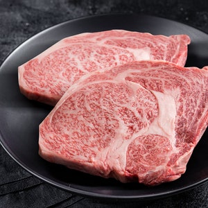 Japanese Beef Wagyu Ribeye Steak - approx. 1 lb / 454 g - A5 Grade 100% Wagyu from Japanese