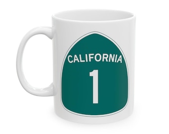 Caneca de cerâmica da Rodovia 1 da Califórnia: lembrança de viagem costeira