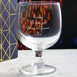Personalised Engraved 8.75oz Short Stemmed Amelia Wine Glass With Gift Box | Custom Wine Glasses, Birthday Gifts For Her, Adult Gifts