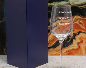 Personalised Engraved Sublym Wine Glass with Name's Glass Handwritten Measurements Design, Customise with Any Name