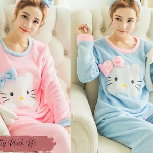 Cute For Hello Kitty Soft Winter Warm Womens Sleepwear Pajamas Set c/w  Hairband
