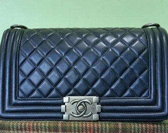 Le Boy Chanel T130424