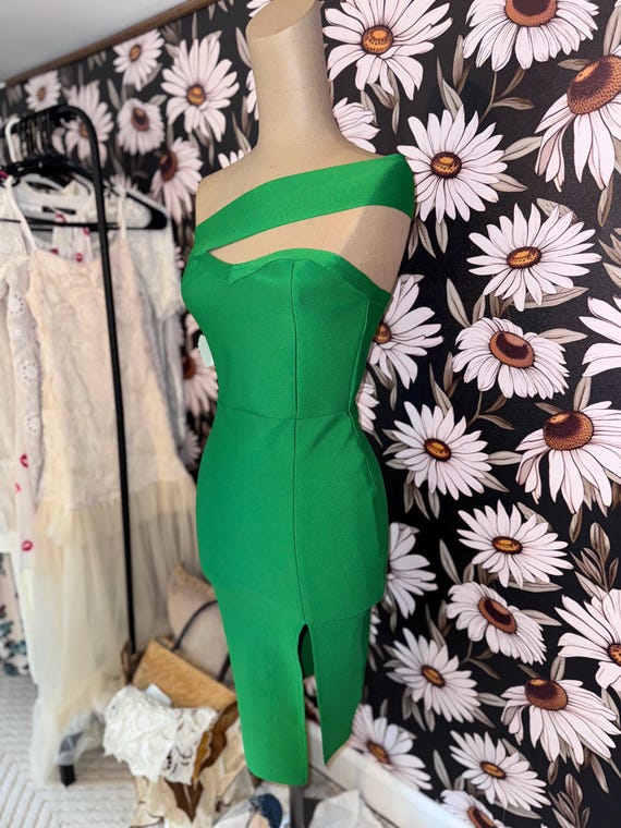 dark green prom dress ball gown Dark Green Glitter Lace Satin Mermaid Prom Dress main image 0