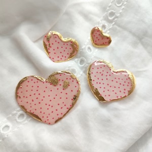 Heart Pin with Polka Dots in Resin and Gold Leaf for Women