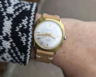 Vintage Monitor - 1960s - Mechanical Watch - Manual Winding movement - Swiss Made - Goldplated - Mens Fashion - Unisex Fashion