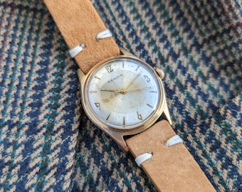Vintage Wendia 18K Watch - Beautiful Patina - Mechanical Manual Winding Movement - Mens Fashion & Jewelry -  TimePiece - 1960s