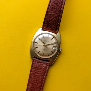 Vintage Travita Watch - Mechanical Manual Winding Movement - Swiss Made - Old Style Fashion - Vintage Vibes - Goldplated - Date Window