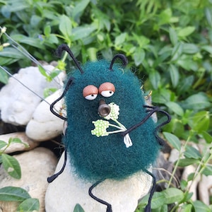 Felt Fly Needle Felted Fly. Wool Fly. Needle Felted Animals. Funny Green Fly ...