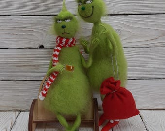 Needle Felted Grinch Christmas Decor Handmade Wool Grinch Doll Funny Green Monster Holiday Ornament Collectible Art Gift for Grinch Lover