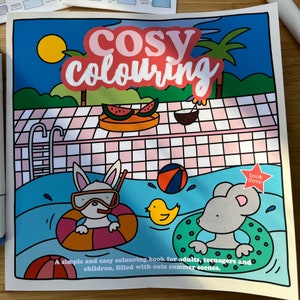 Cosy Colouring 3: A Simple, fun and easy colouring book for adults, teenagers + children filled with cute Summer Scenes.