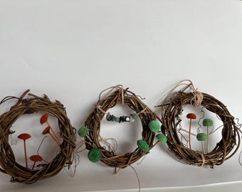 Mini Mushroom Wreath Triplets