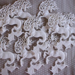 Misuki Large Hippocampus Medallion