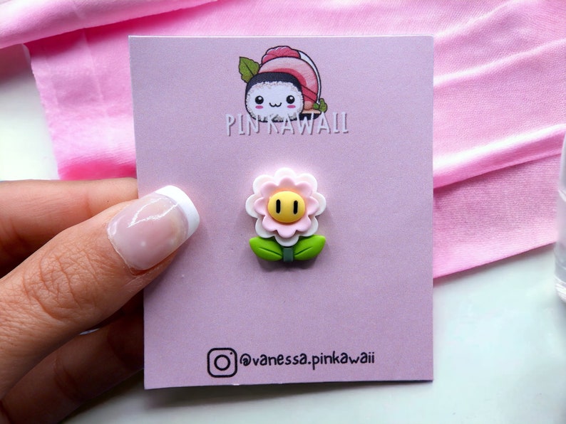 Pin's Broche Happy Flower Résine Rose et Vert Jolie Fleur Mignon Kawaii Mario Bros image 2