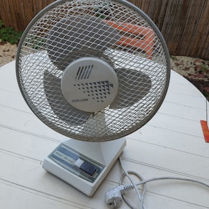 Vintage 70s design fan