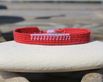 Handwoven bracelet-Minimal design-one color base - color options