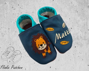 Personalized crawling shoes baby leather slippers made of genuine leather - handmade and embroidered - with lion