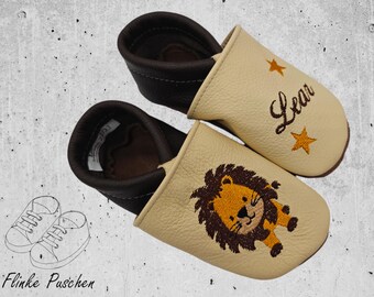 Personalized crawling shoes baby leather slippers made of genuine leather - handmade and embroidered - with lion