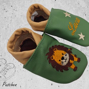 Personalized crawling shoes baby leather slippers made of genuine leather - handmade and embroidered - with lion