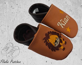 Personalized crawling shoes baby leather slippers made of genuine leather - handmade and embroidered - with lion