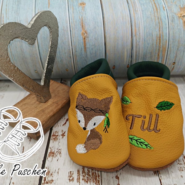 Crawling shoes with name - baby shoes with fox - leather slippers for children - slippers for toddlers