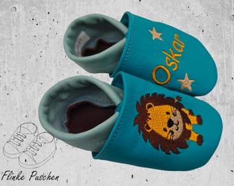 Personalized crawling shoes baby leather slippers made of genuine leather - handmade and embroidered - with lion
