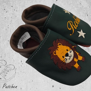 Personalized crawling shoes baby leather slippers made of genuine leather - handmade and embroidered - with lion