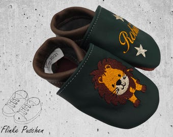 Personalized crawling shoes baby leather slippers made of genuine leather - handmade and embroidered - with lion