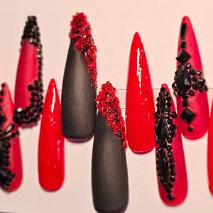 Black and Red Nails