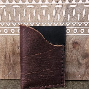 Cartera con forma de bisonte norteamericano