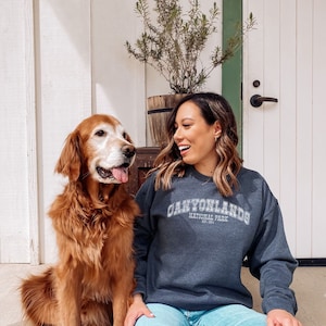 Canyonlands National Park Sweatshirt, est. 1964, south west of Moab, Utah, with a vintage western design for lovers of the great outdoors