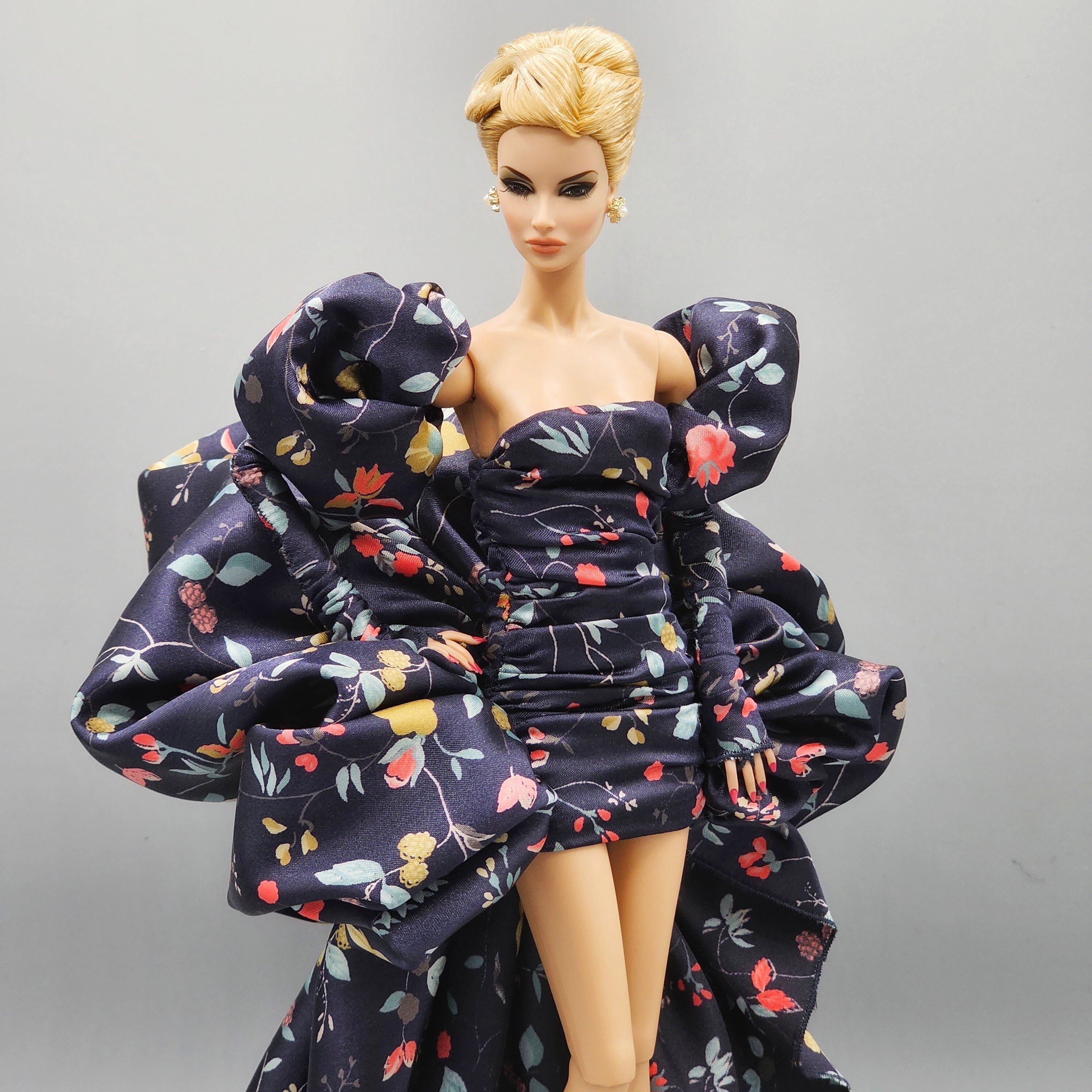 Barbie delphine online