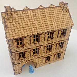 WW2 Normandy Large House with Balcony for Wargames (28mm-32mm Terrain with Removable Floors and Roof)