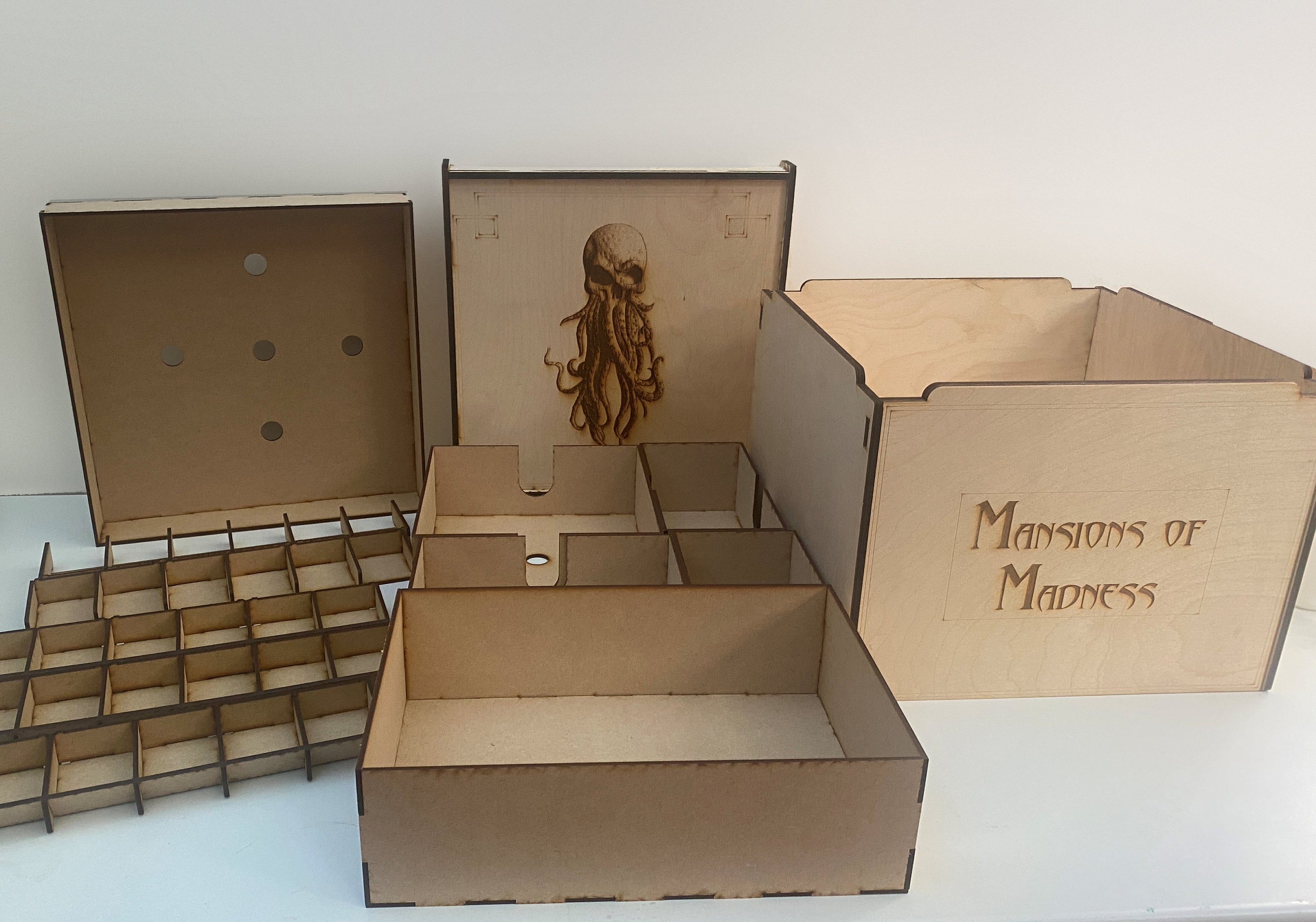 Mansions of Madness 2nd Edition Storage Crate for Base, Expansions and ...