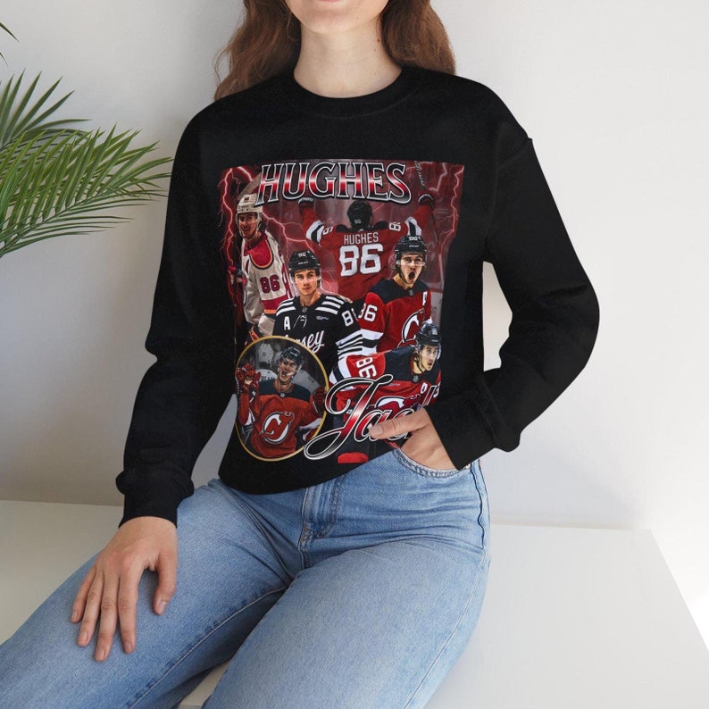 Jack Hughes-skjorta, vintage 90-tals tröja, New Jersey Devils, present till NHL Devils-fan, hockeydesign, klassisk grafisk present, unisex, begränsad upplaga bild 1