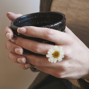 Vintage Green Daisy Chamomile Ring Handmade Enamel Lovely Blossom