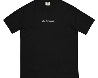 Camiseta Literária Estampada "Sl*t for Smut" - Cores Confortáveis para o Leitor Aconchegante