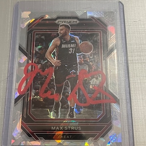 Carte de basket-ball Max strus on card, auto fissurée, Miami Heat